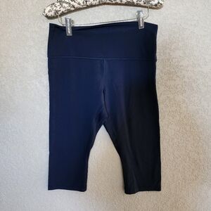 Lululemon High- Rise Cropped Align 17" Inseam Size 12